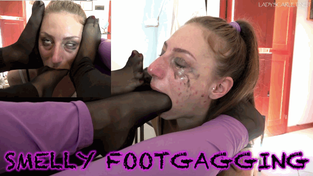 SMELLY FOOT GAGGING